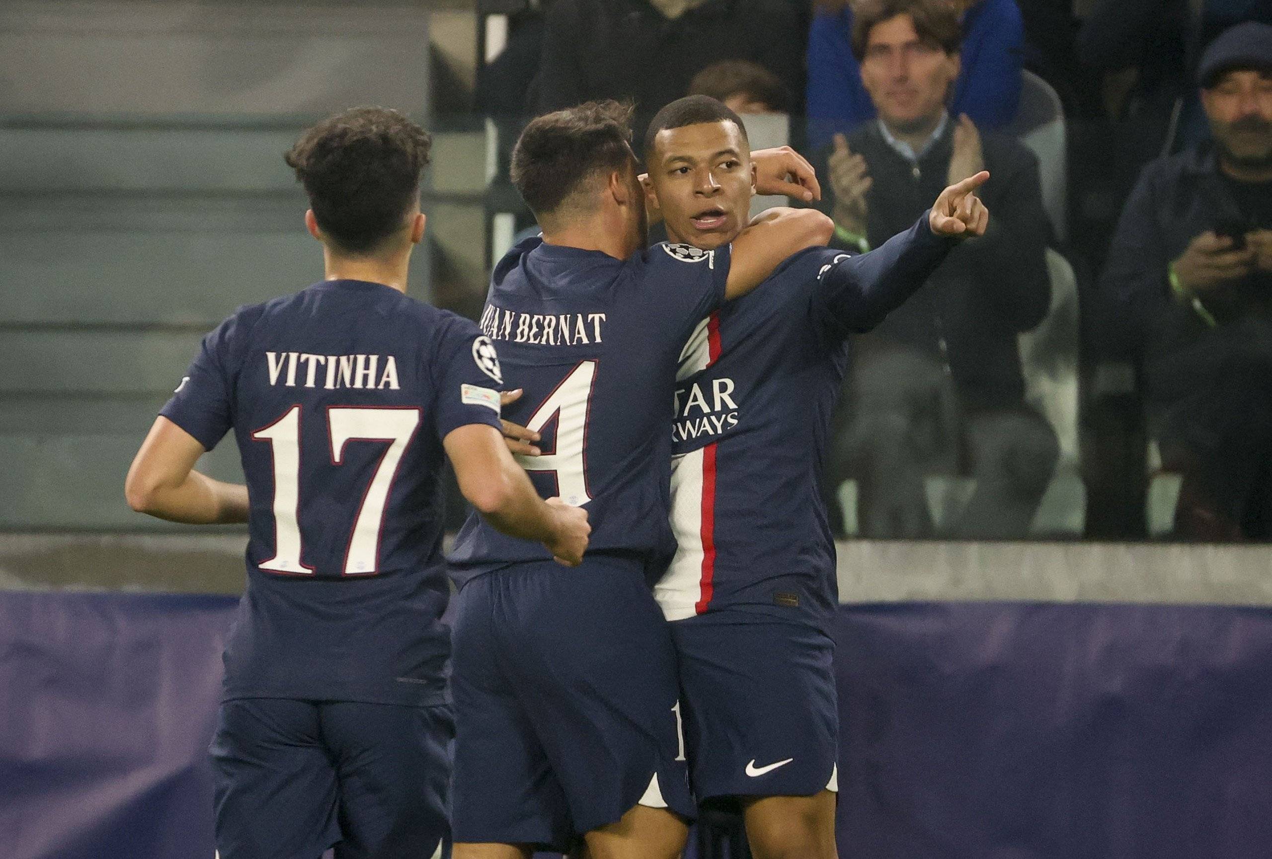 欧冠联赛:巴黎圣日耳曼大战皇马 欧冠联赛:巴黎圣日耳曼大战皇马