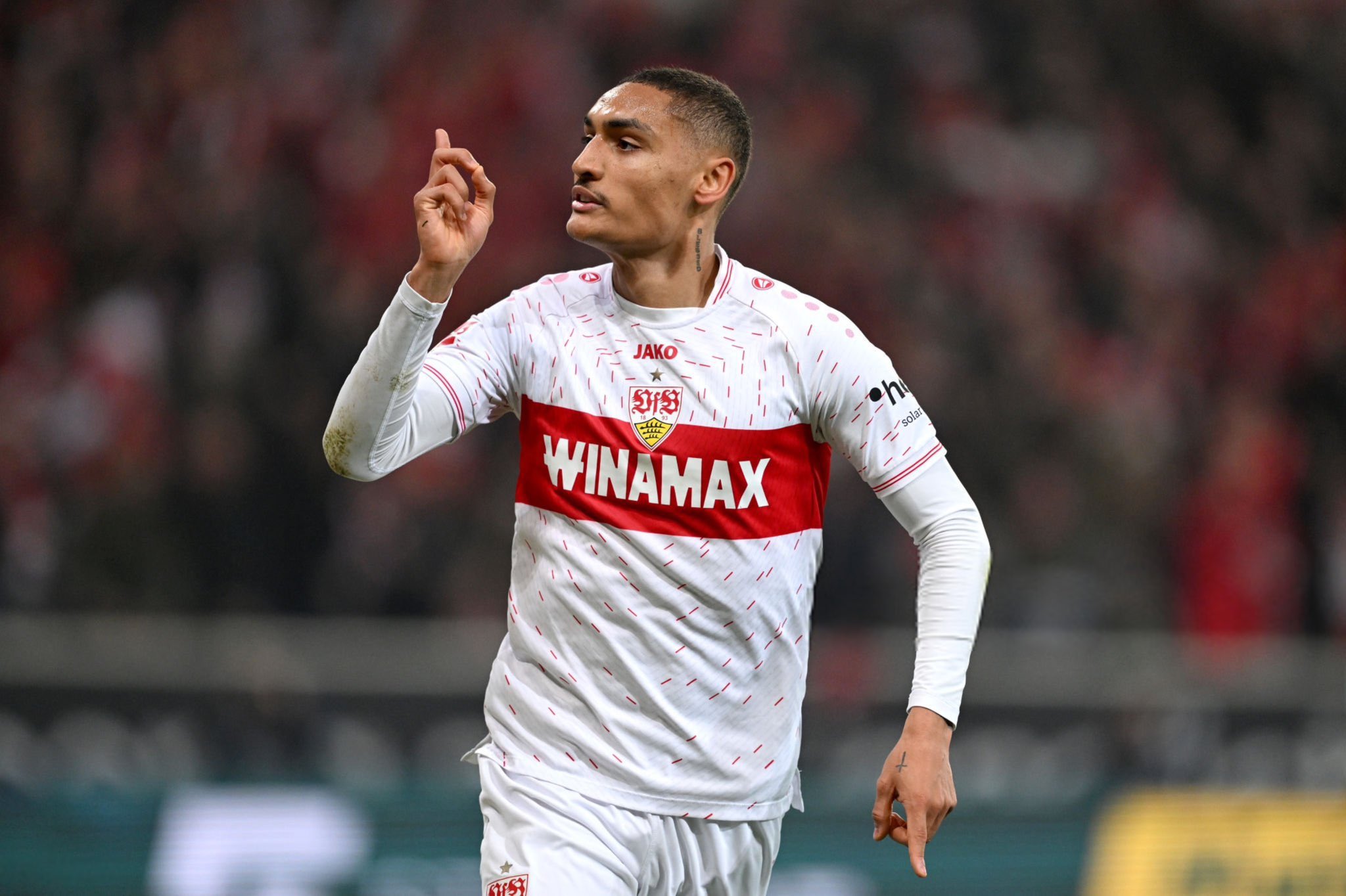 斯图加特阵中外援可能离队,转会谣言不断 斯图加特阵中外援可能离队,转会谣言不断