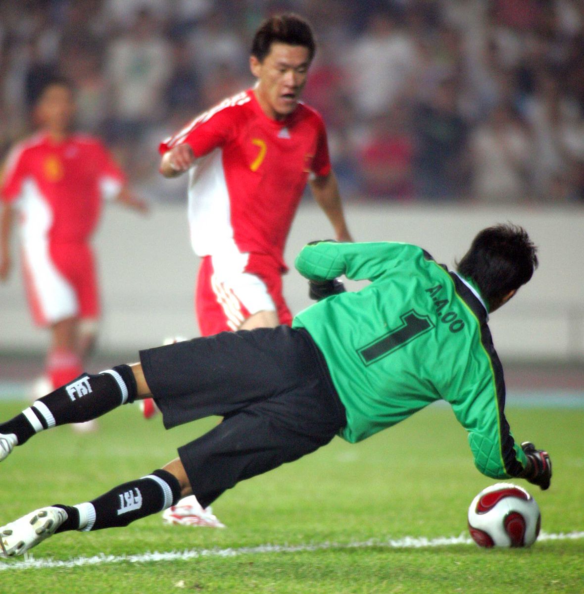 关键比赛结束,球员们表现出色 关键比赛结束,球员们表现出色