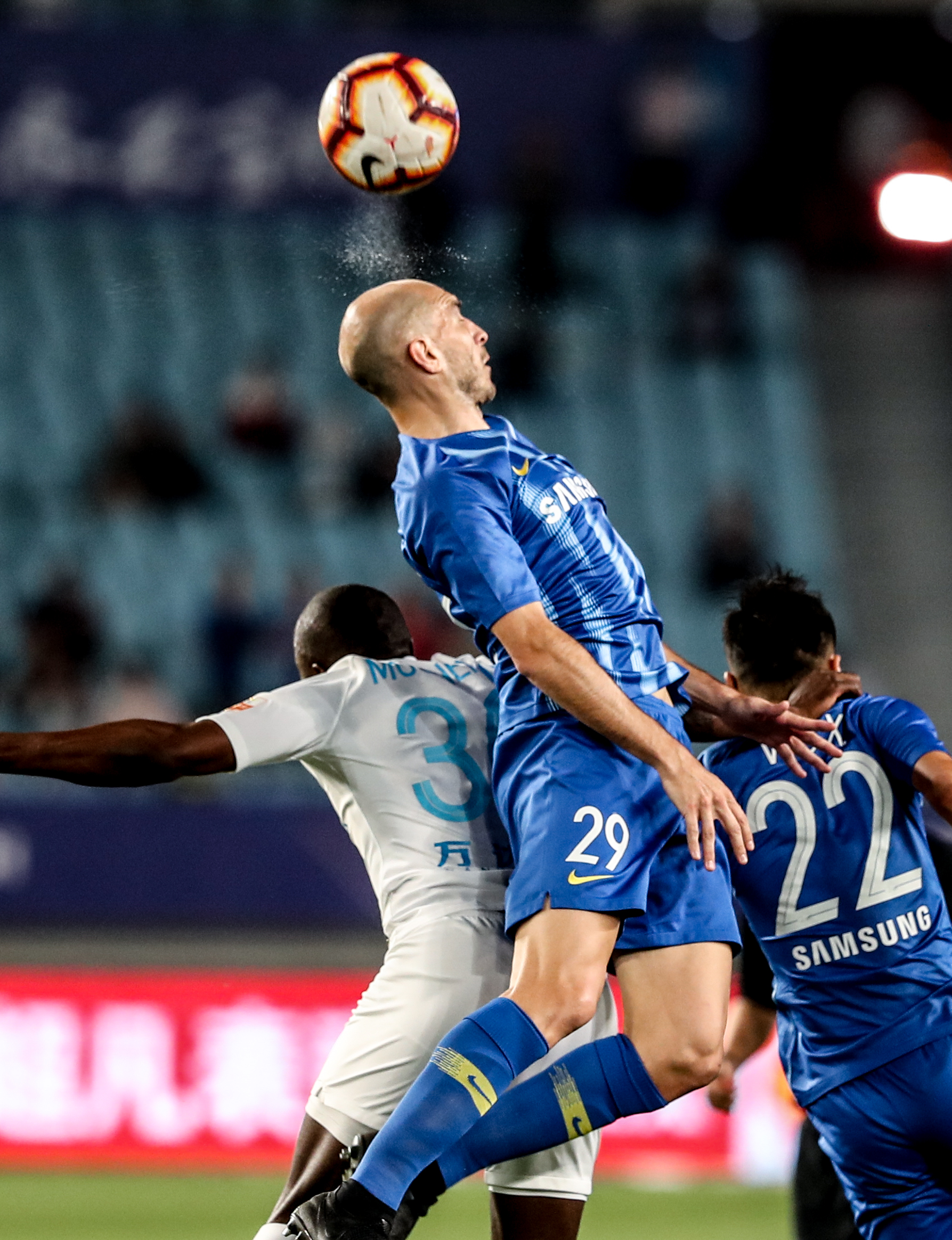 苏宁客场战平建业,遥遥领先积分榜 苏宁客场战平建业,遥遥领先积分榜