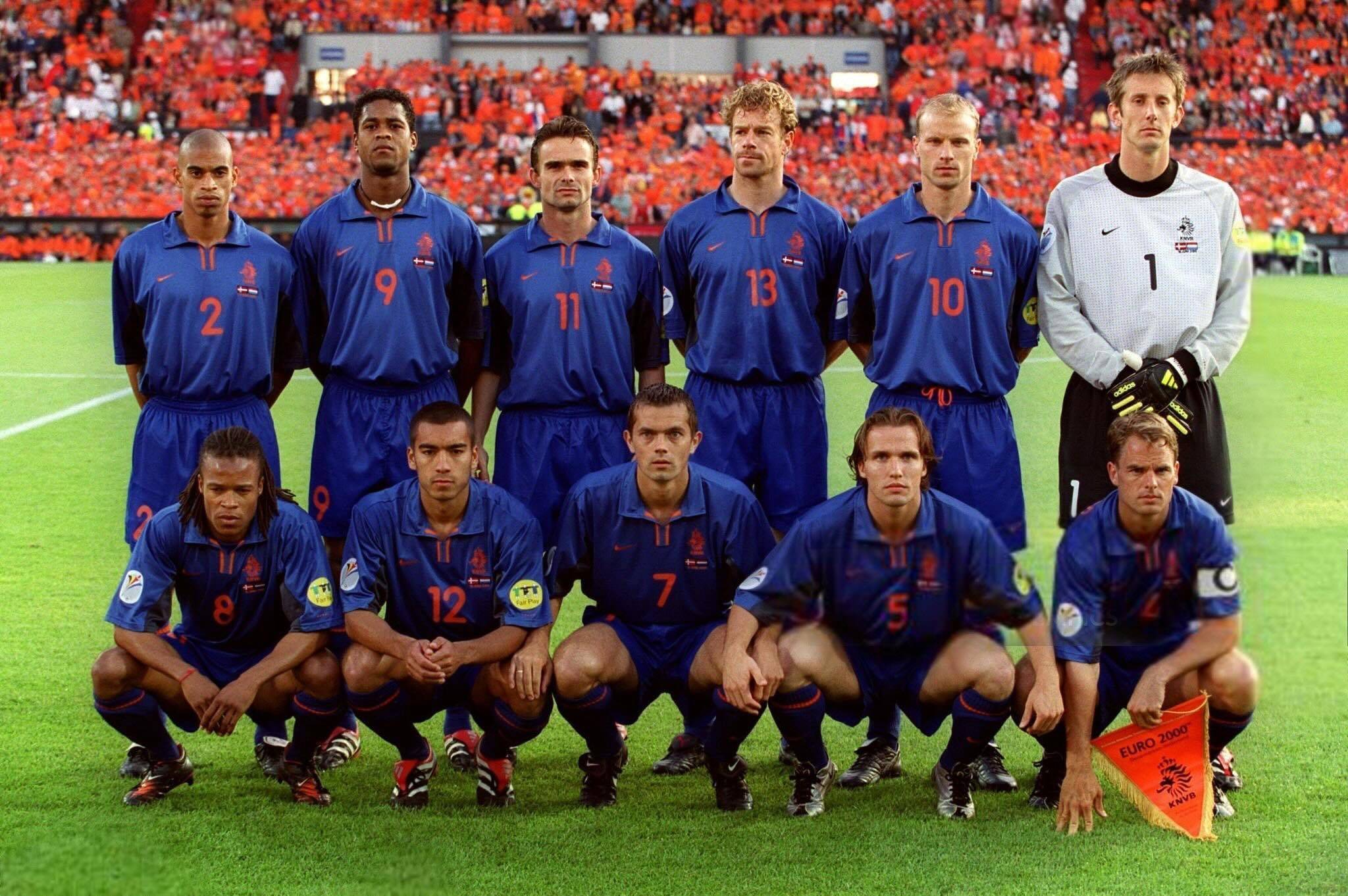 荷兰队在欧国联赛中喜获胜利 荷兰队在欧国联赛中喜获胜利