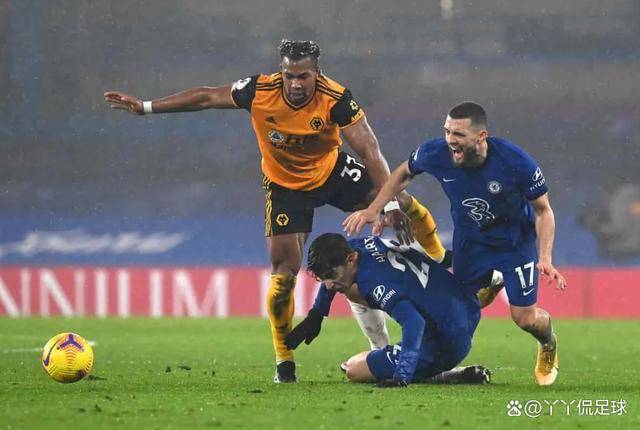 汉姆联主场大胜切尔西,英超保级大战搁浅 汉姆联主场大胜切尔西,英超保级大战搁浅