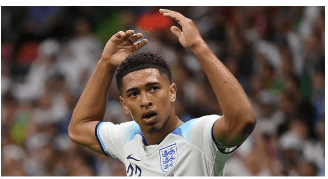 南美新秀崭露头角,被誉为未来之星 南美新秀崭露头角,被誉为未来之星