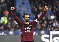 热那亚主场战平AC米兰,坎特雷瓦打入扳平球 热那亚主场战平AC米兰,坎特雷瓦打入扳平球