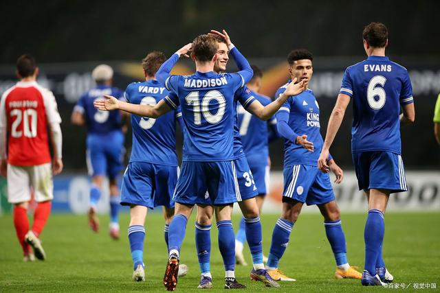 沙尔克04客场不敌门兴格拉德巴赫,遭遇吞蛋 沙尔克04客场不敌门兴格拉德巴赫,遭遇吞蛋