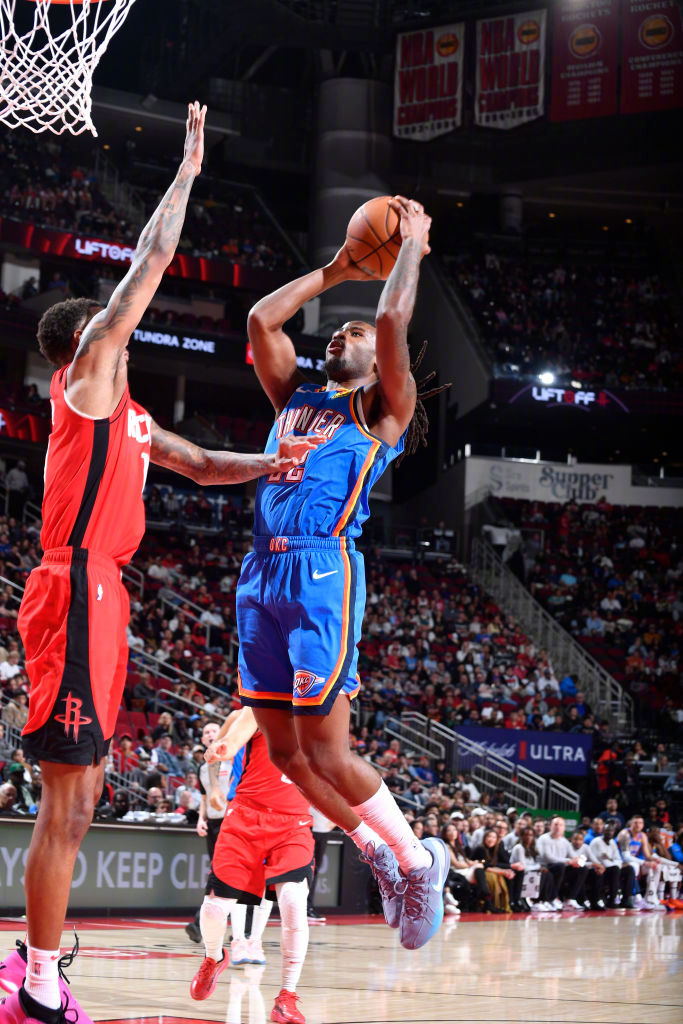 火箭主场战胜活塞,迎来三连胜 火箭主场战胜活塞,迎来三连胜