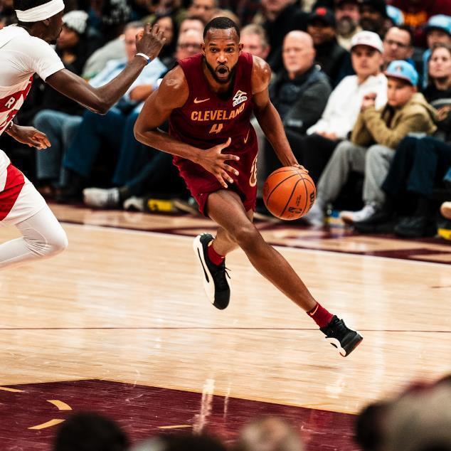 猛龙主场大胜骑士,东部决赛扳平比分 猛龙主场大胜骑士,东部决赛扳平比分