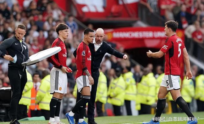 阿贾克斯惊险晋级,欧冠决赛别有风味 阿贾克斯惊险晋级,欧冠决赛别有风味