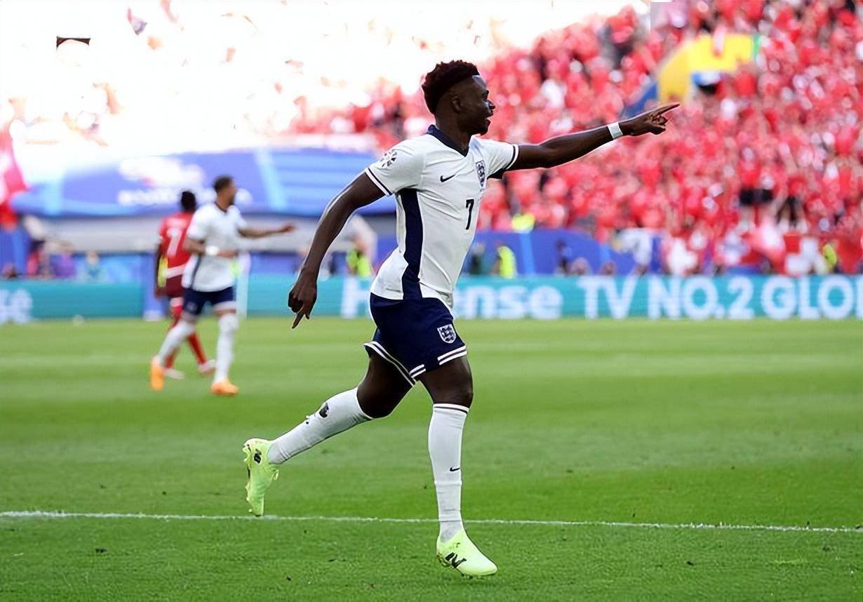 瑞士国家队成功挺进决赛,夺冠前景一片光明 瑞士国家队成功挺进决赛,夺冠前景一片光明