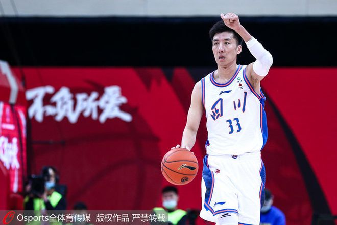 印度篮球比赛迎来高潮,交锋依旧激烈 印度篮球比赛迎来高潮,交锋依旧激烈