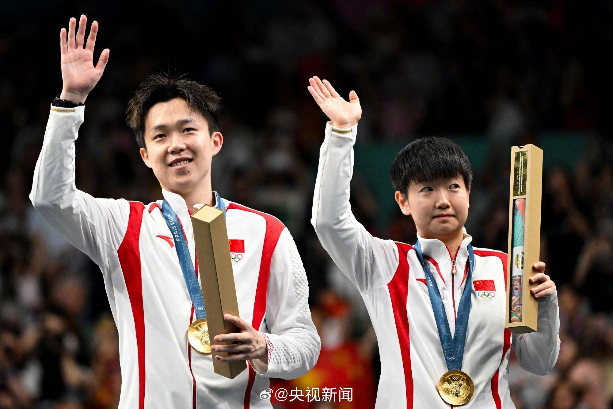 毛里求斯拳击选手拼尽全力,夺得金牌 毛里求斯拳击选手拼尽全力,夺得金牌