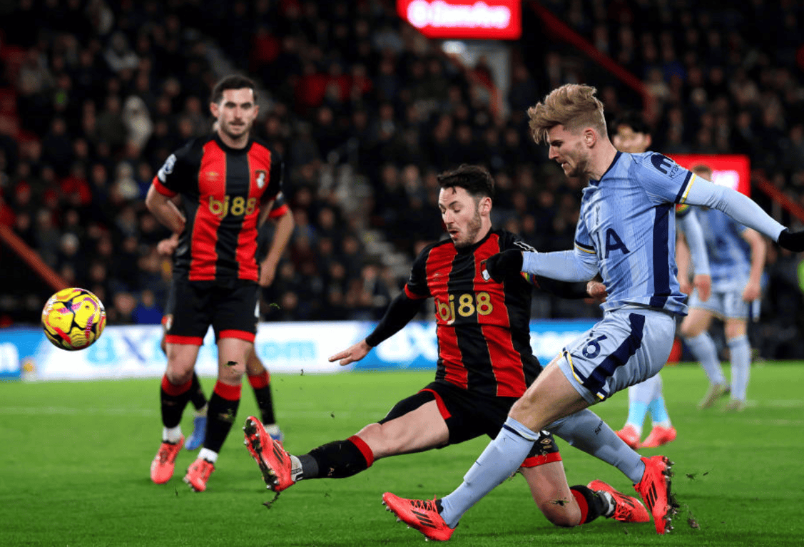 热刺惨败于伯恩茅斯,遭遇双杀 热刺惨败于伯恩茅斯,遭遇双杀