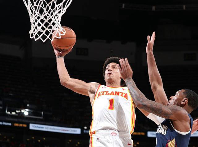 老鹰遭遇溃败,特雷杨狂砍30分 老鹰遭遇溃败,特雷杨狂砍30分