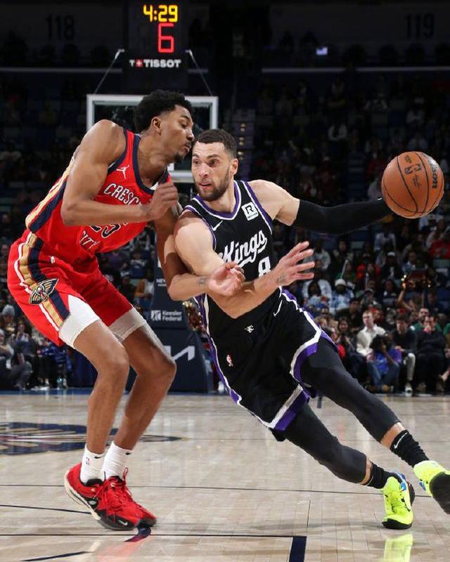 鹈鹕全队发威,以最终胜利赢得东部半决赛资格 鹈鹕全队发威,以最终胜利赢得东部半决赛资格